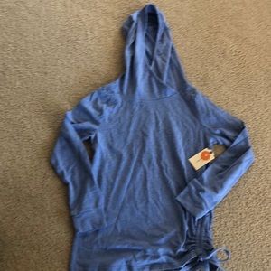 NWT St. John’s Bay hoodie, Medium, cute detail